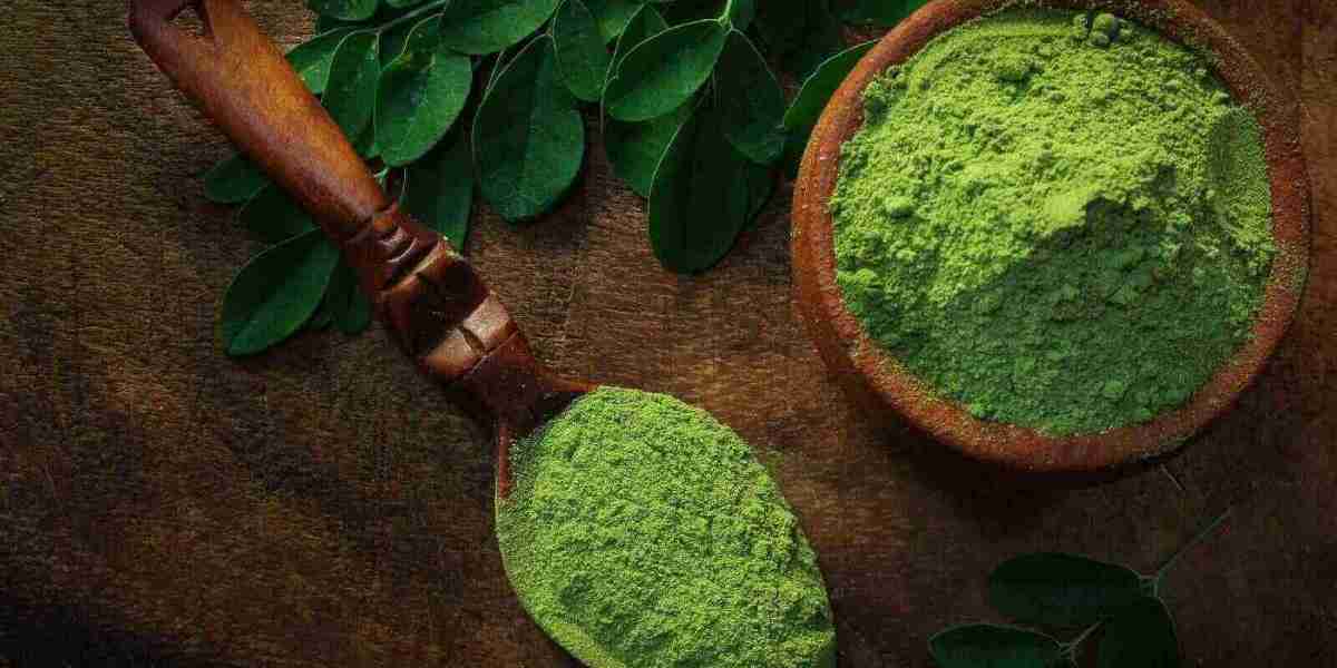 Moringa Powder: A Superfood That’s Worth the Investment