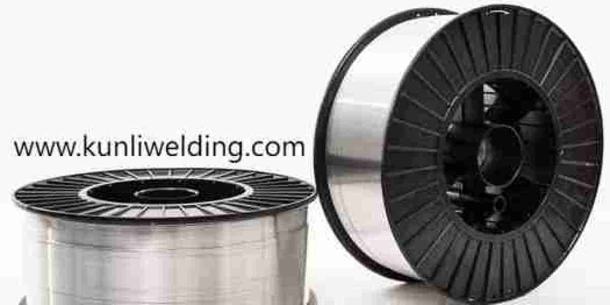 How Does Humidity Accelerate Aluminum Wire Oxidation?