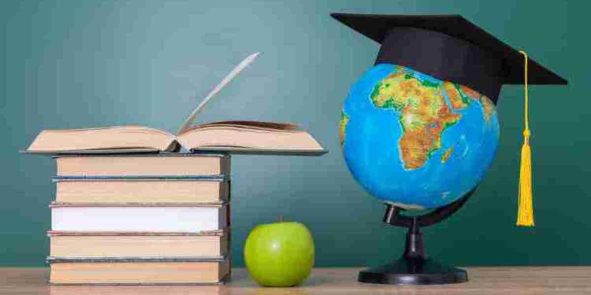 Tips to Get Scholarships for Studying Abroad Easily