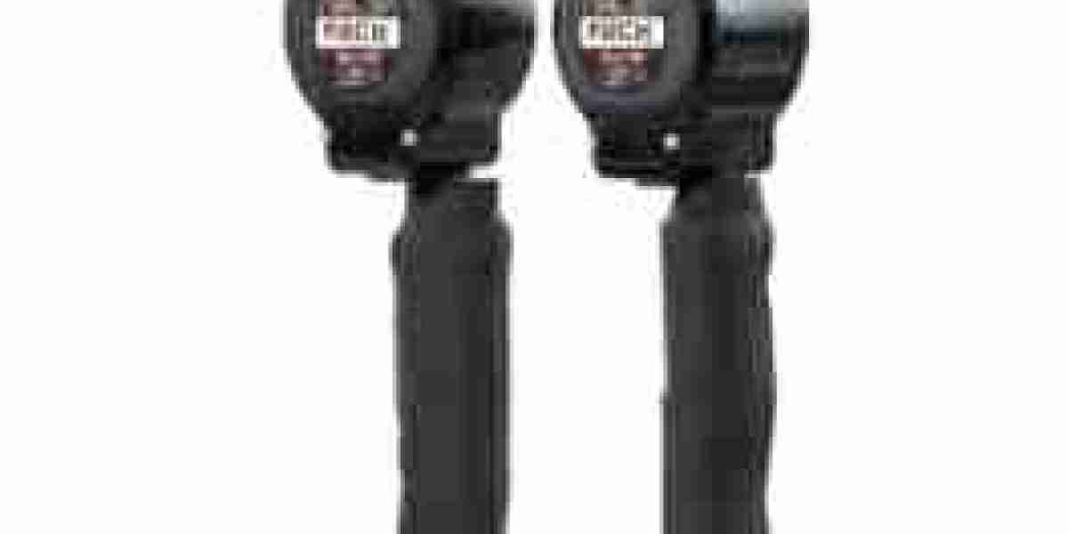 Maintaining Continuous Connection with a Double Self Retracting Lanyard