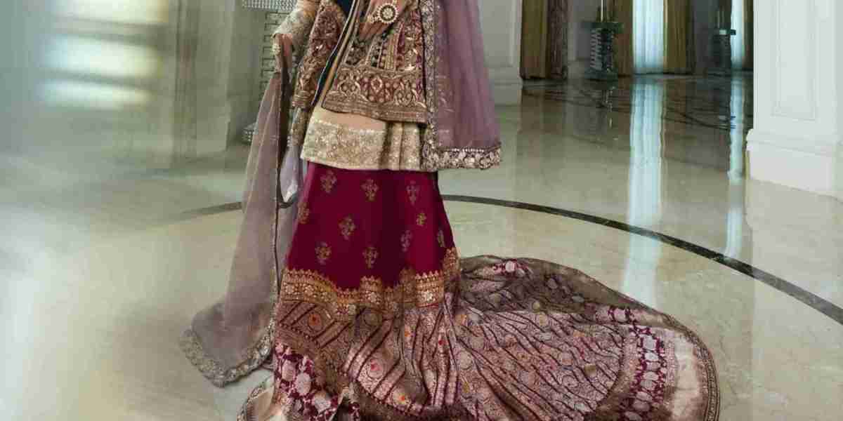 Farshi Sharara | Traditional Pakistani Bridal Dress
