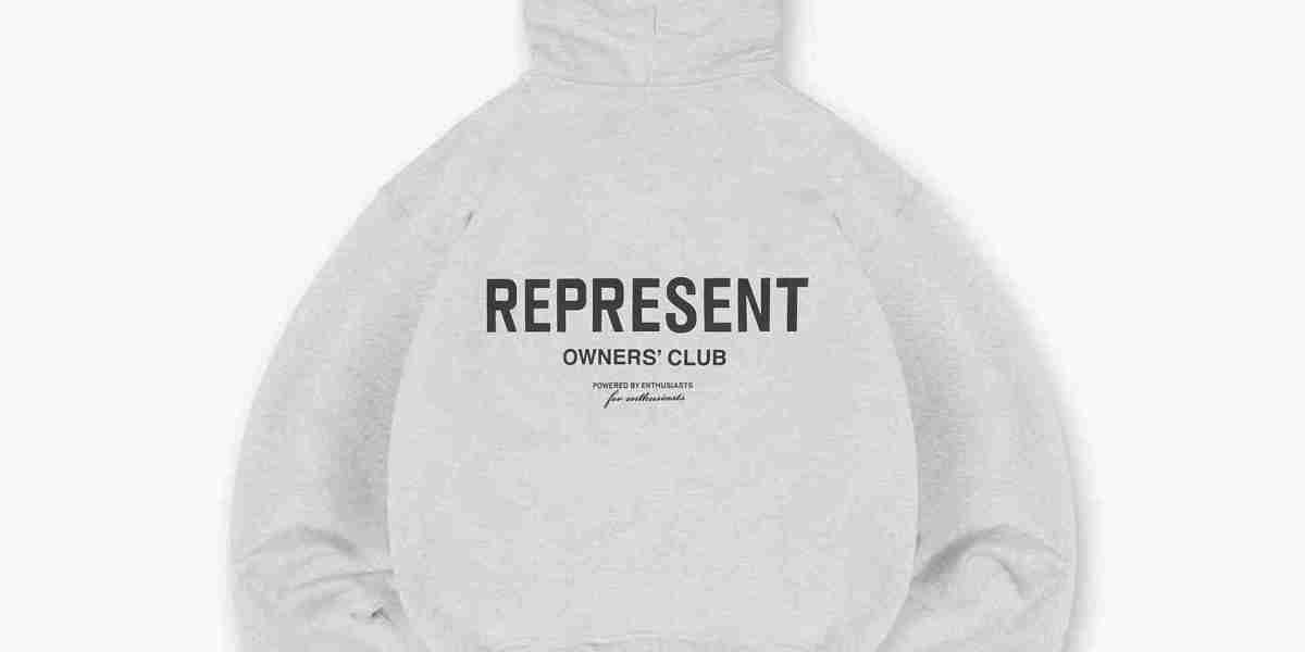 The Ultimate Guide to Streetwear: Why the Represent Hoodie is a Must-Have This Season