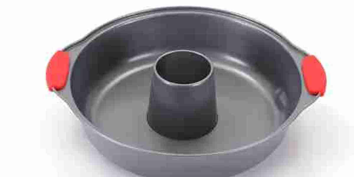 What to Look for in a Roasting Pan for Everyday Cooking