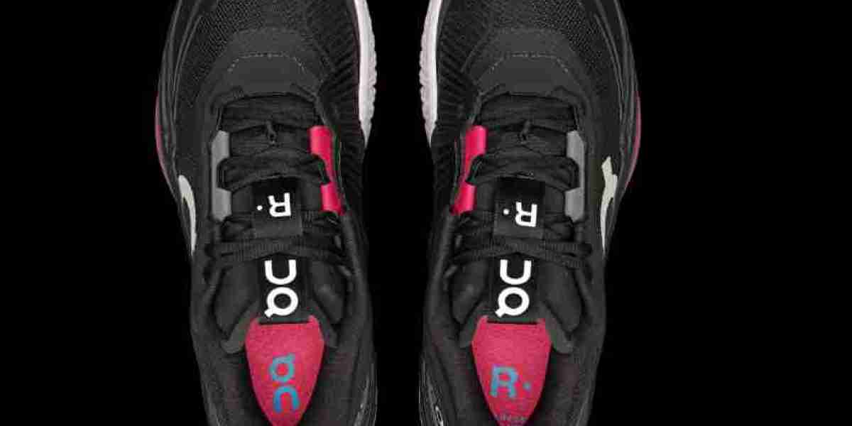 On Cloud Tennis Shoes: Comfort, Support, and Smart Choices for Active Days