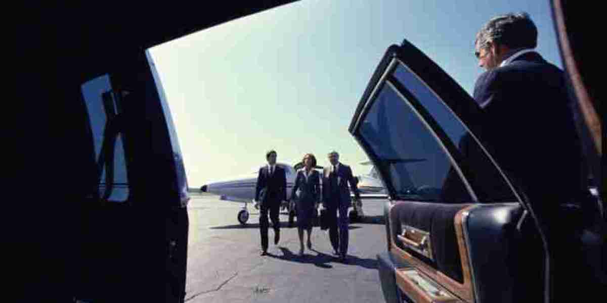 What Should Travelers Know About TourlyTransfer Before Booking a Ride?