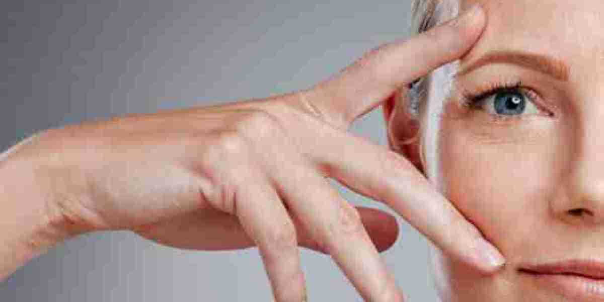 How to Prepare Your Skin Before Eye Bag Removal Treatment