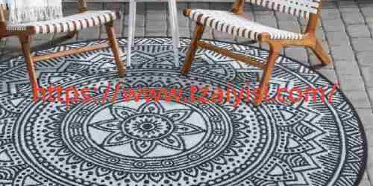 When to Place Aiyisi PP Weaving Straw RV Rug on Camper Areas