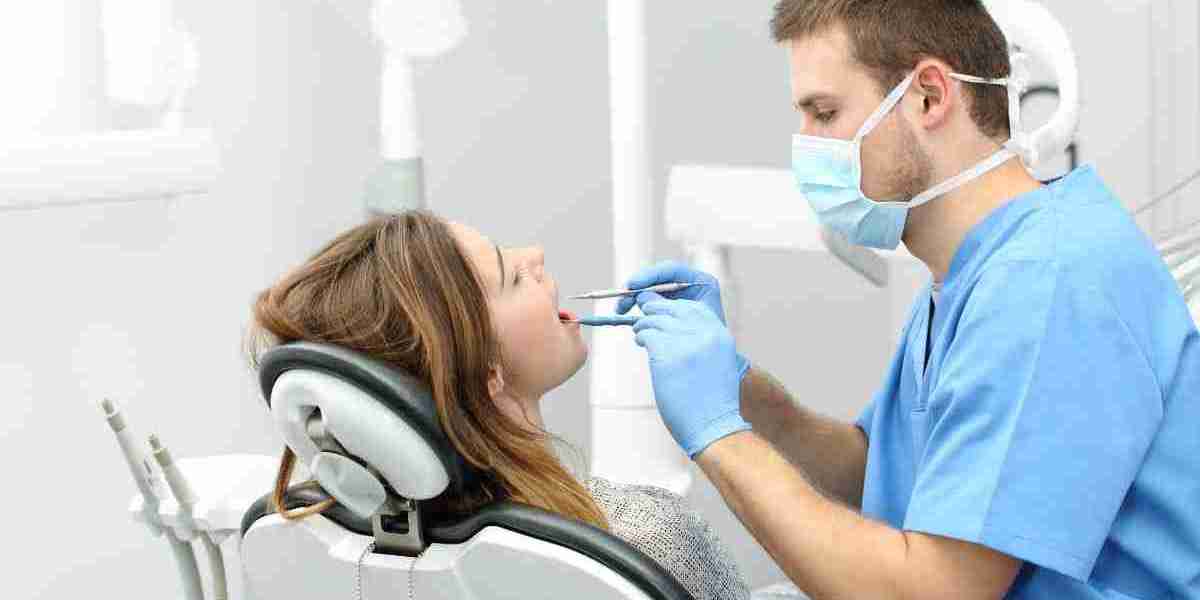 Finding a Trusted Family Dentist for Your Smile