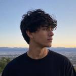 leodavis12 profile picture