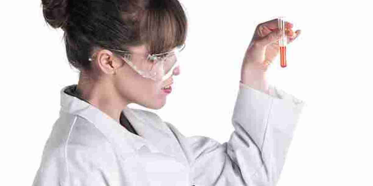Peptide Treatments for Addressing Signs of Skin Aging Naturally